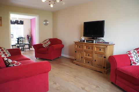 4 bedroom detached house to rent, Sycamore Avenue, Tregof Village, Swansea, SA7