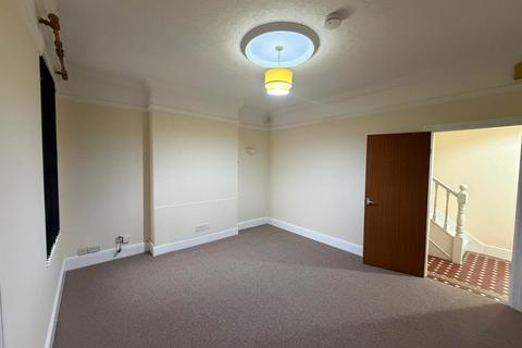 1 bedroom apartment to rent, Western Road, Leicester