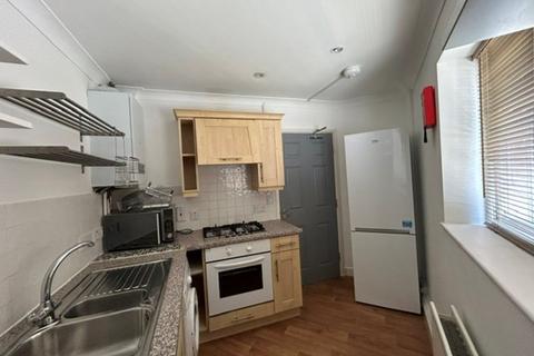 4 bedroom end of terrace house to rent, The Spires, Canterbury CT2