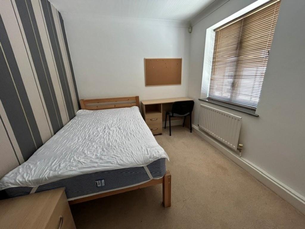 Bedroom (a)
