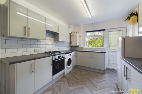 2 bedroom flat to rent, High Mead, Harrow