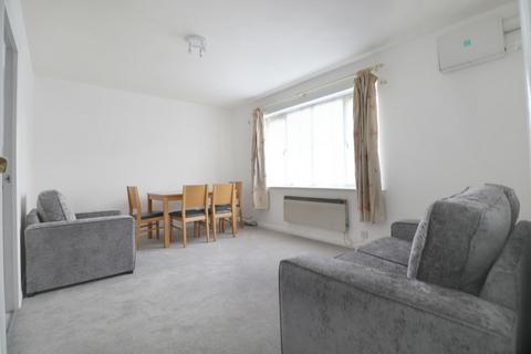 1 bedroom flat to rent, Harewood Court, Harrow Weald