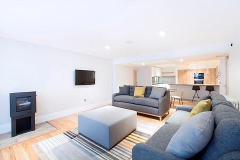 2 bedroom apartment to rent, 34/1 Hamilton Place, Stockbridge, Edinburgh, EH3 5AX