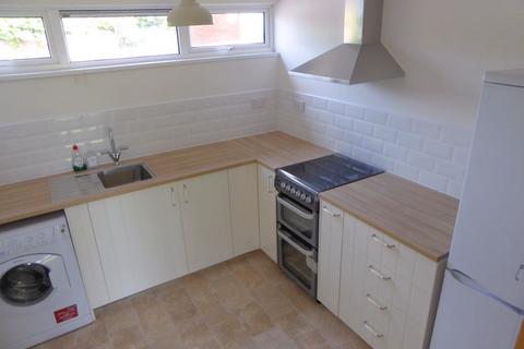 1 bedroom flat to rent, KNIGHTTHORPE COURT BURNS ROAD LOUGHBOROUGH LEICESTERSHIRE