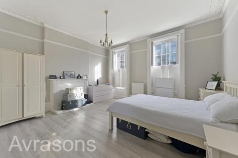 1 bedroom flat to rent, Clapham Road, Oval