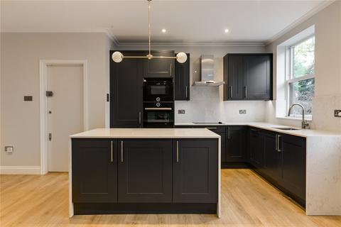 3 bedroom flat to rent, Kingston House South, Ennismore Gardens, Knightsbridge, London