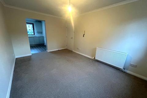 2 bedroom flat to rent, Boat Green, Canonmills, Edinburgh, EH3