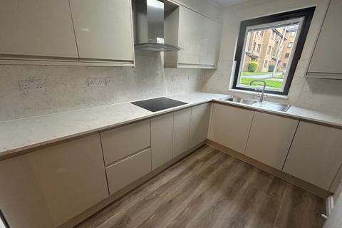 2 bedroom flat to rent, Boat Green, Canonmills, Edinburgh, EH3