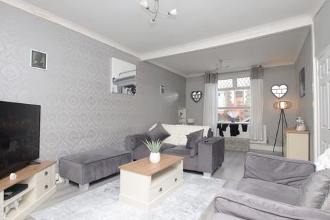 3 bedroom end of terrace house for sale, Brondeg Street, Tylorstown, CF43 3AS