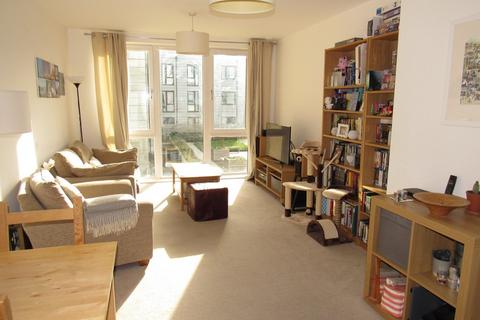 1 bedroom flat for sale, London Road, Wallington