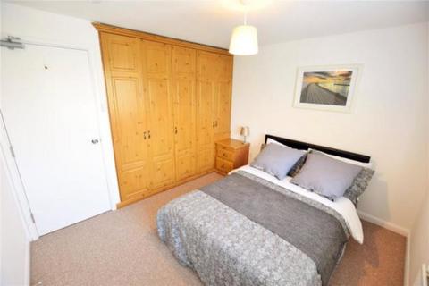 1 bedroom in a house share to rent, Viking, Bracknell