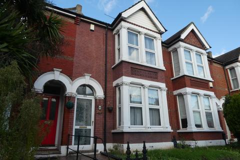 3 bedroom terraced house to rent - Old Road West, Gravesend