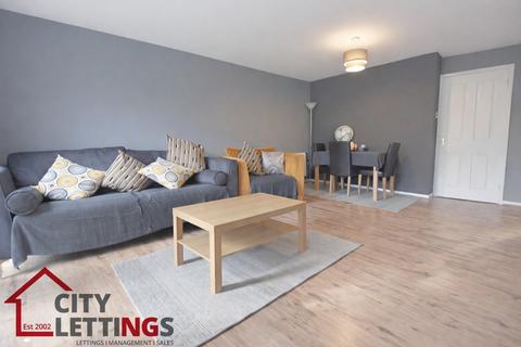 2 bedroom semi-detached house to rent, Wicket Grove, Lenton