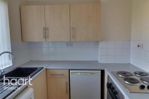 1 bedroom flat to rent, Carraige Close, Trimley St Mary