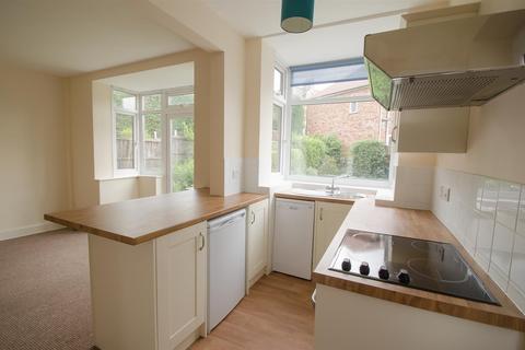 3 bedroom semi-detached house to rent - Nunthorpe Crescent, South Bank, York