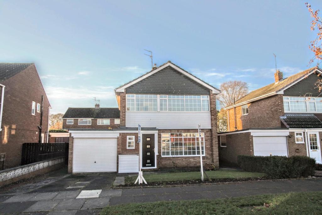 Claxton Avenue, Darlington 3 bed detached house £215,000