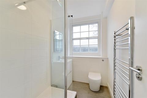 1 bedroom apartment to rent, Grove End Road, St John's Wood, NW8