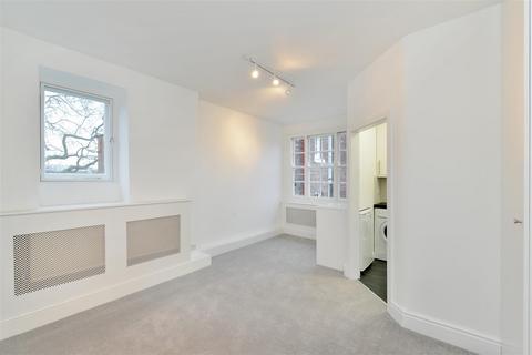 1 bedroom apartment to rent, Grove End Road, St John's Wood, NW8