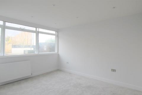 2 bedroom apartment to rent, Greville Place, St John's Wood, NW6
