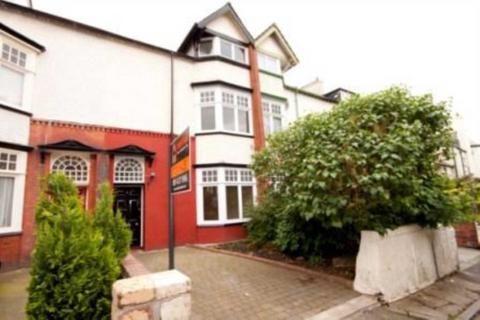 6 bedroom house to rent, Hunters Lane, Wavertree