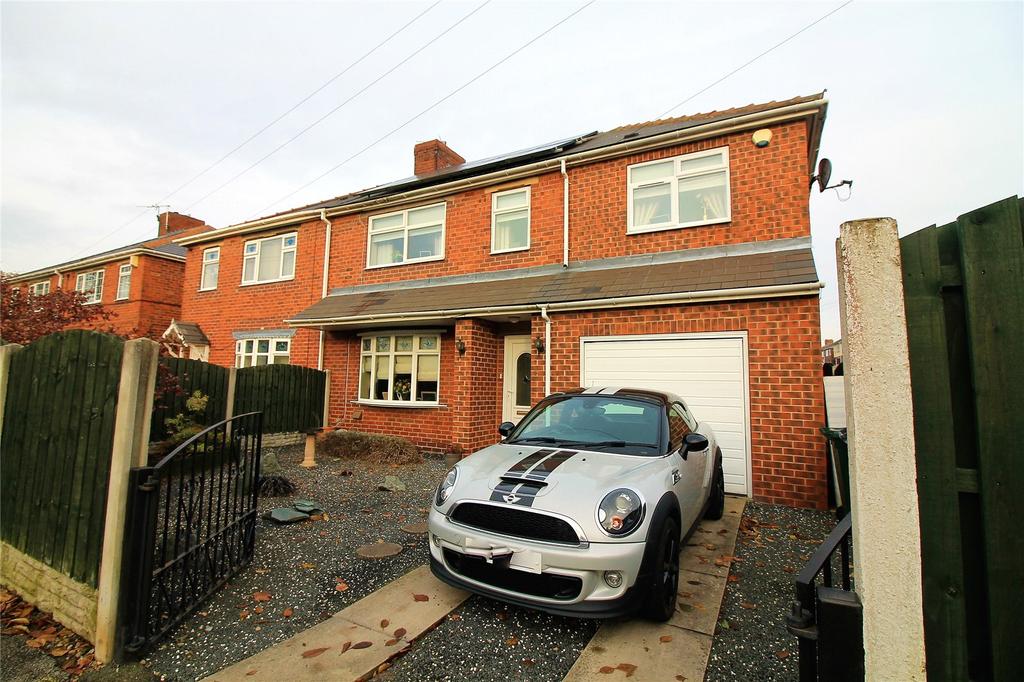 Stead Lane, Hoyland Common, S74 4 bed semidetached house £180,000