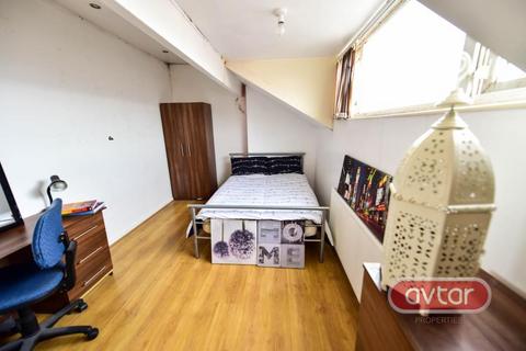 undefined, Harold Walk, Hyde Park, Leeds LS6 1PS
