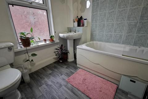 undefined, Pearson Avenue, Hyde Park, Leeds LS6 1JA