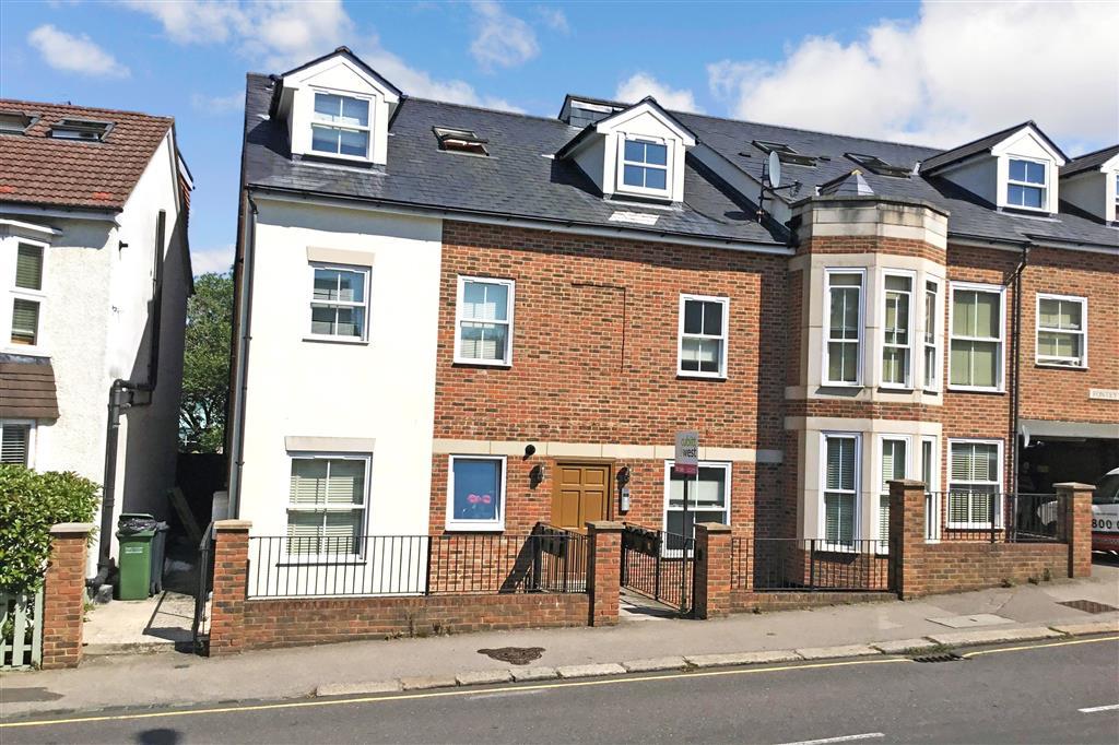 Lesbourne Road, Reigate, Surrey 1 bed apartment £250,000