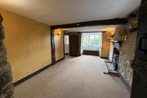 3 bedroom semi-detached house to rent, Green End, Chadlington