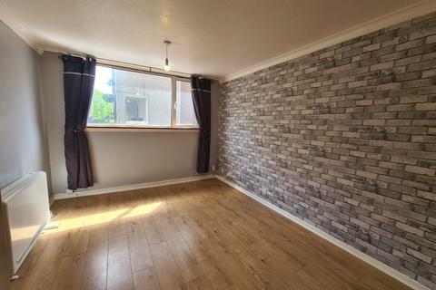 3 bedroom flat to rent - Millford Drive, Linwood, Renfrewshire, PA3