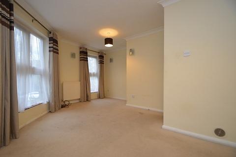 2 bedroom apartment to rent, Charterhouse Road, Godalming GU7