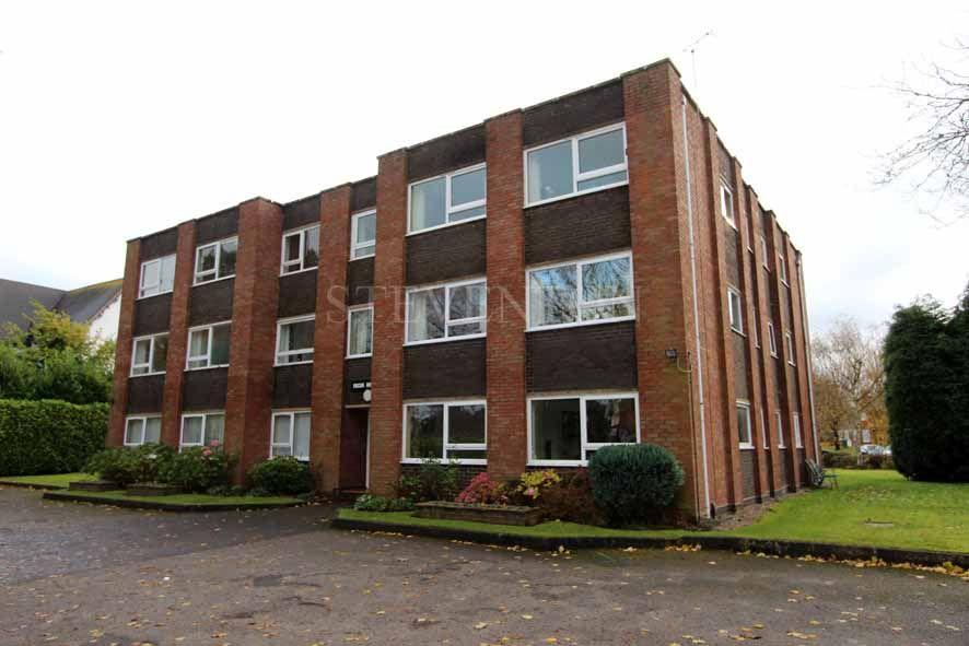 Regis Road, Tettenhall, Wolverhampton 2 bed apartment £129,950