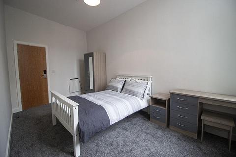 4 bedroom flat to rent, Flat 6, The Gas Works, 1 Glasshouse Street, NOTTINGHAM NG1 3BA