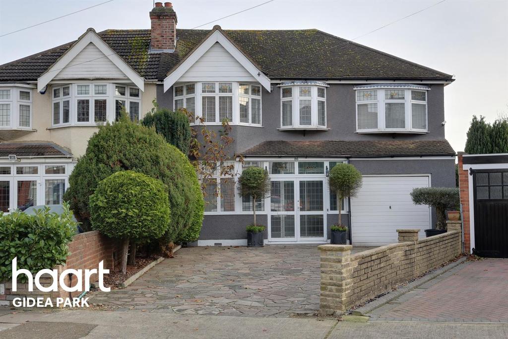 Havering Drive, Romford, RM1 5 bed semidetached house £650,000