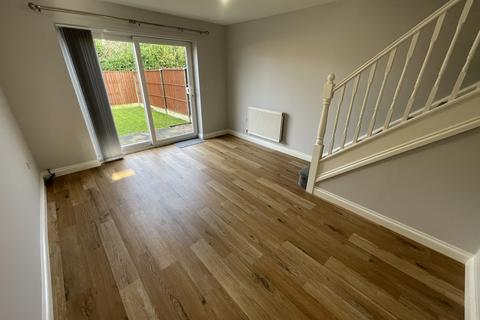 2 bedroom semi-detached house to rent, QUARRY BANK - Mount Pleasant