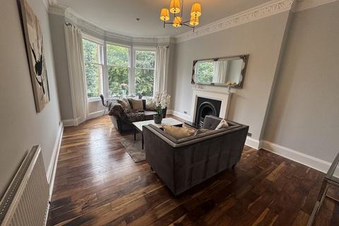 2 bedroom apartment to rent, Striven Gardens, North Kelvinside