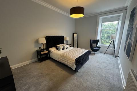 2 bedroom apartment to rent, Striven Gardens, North Kelvinside