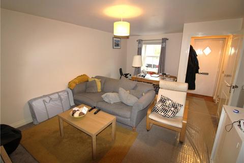3 bedroom semi-detached house to rent, Bedford MK42