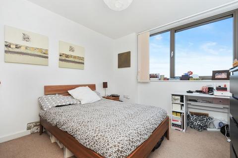 2 bedroom flat to rent, Dimville Heights, Spencer Way, London