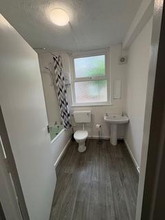 2 bedroom flat to rent, Laurel Road, Kensington, LIVERPOOL, Merseyside, L7