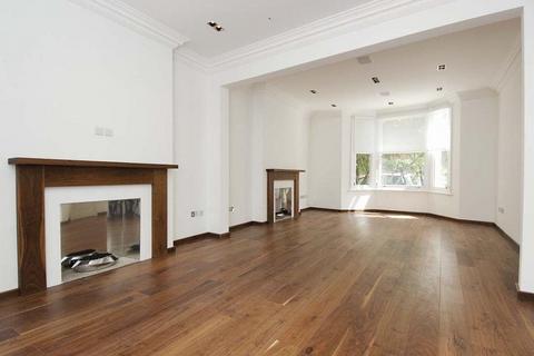 4 bedroom end of terrace house to rent, Hamilton Gardens, St. John's Wood, London