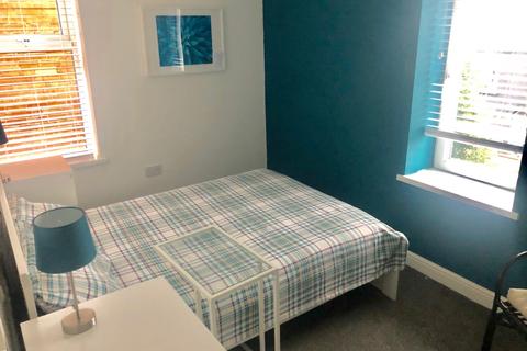 7 bedroom house share to rent - Sheffield Road, Barnsley, Barnsley, S70