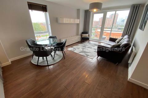 3 bedroom apartment to rent, Lowry Wharf, The Riley Building, Derwent Street, Salford, M5 4TA
