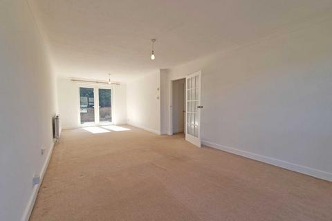 2 bedroom bungalow to rent, Greenways, Sutton Heath