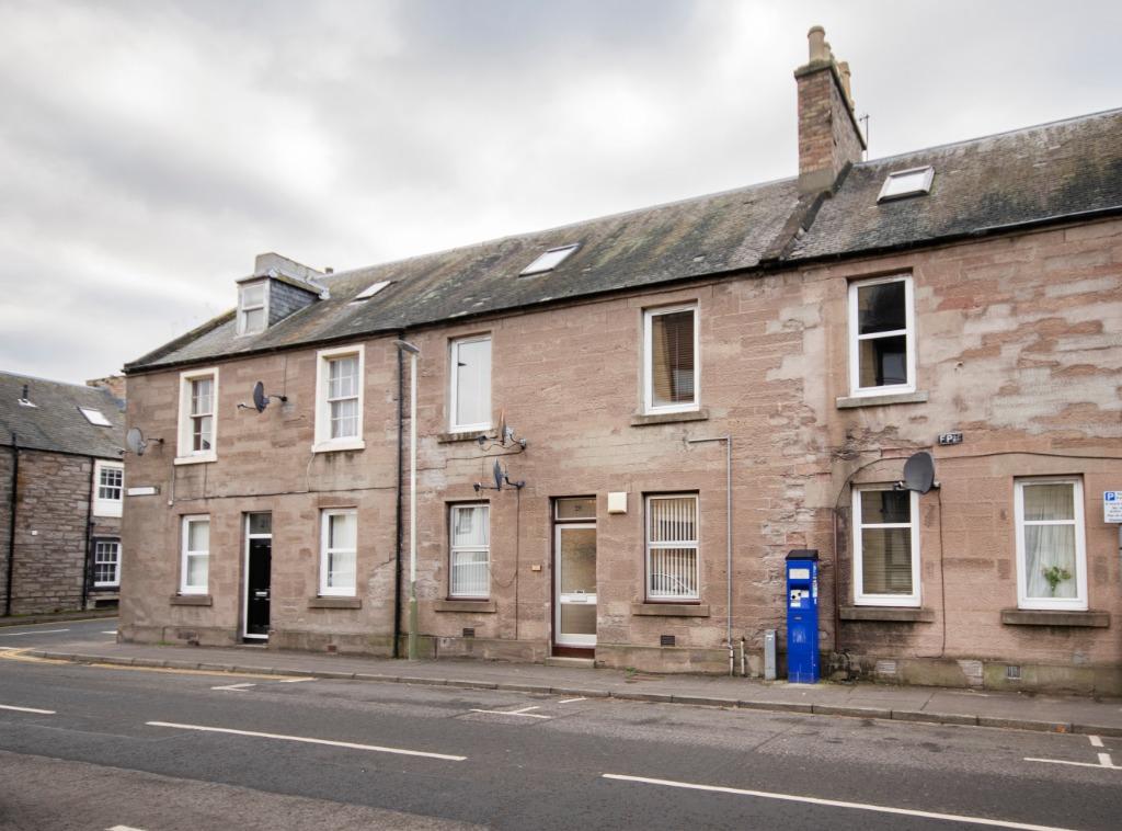Nelson Street, Perth, Perthshire, PH2 8LR 2 bed apartment £99,000