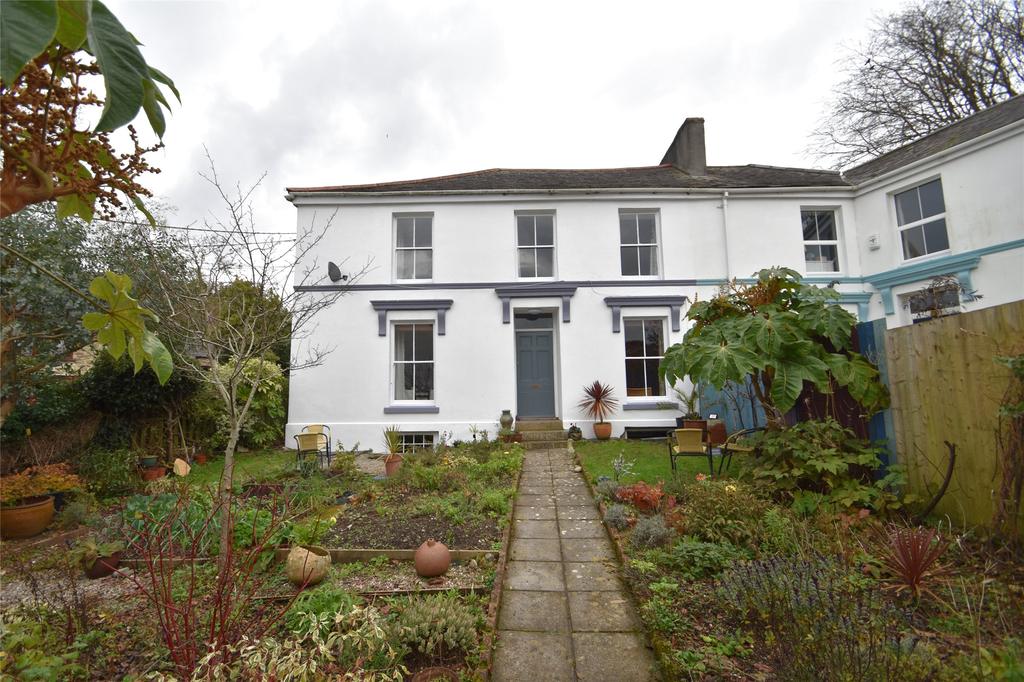 Castle Street, Bodmin 3 bed semidetached house £225,000