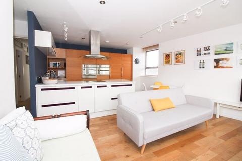 2 bedroom apartment to rent, Mount Pleasant Road, Tunbridge Wells