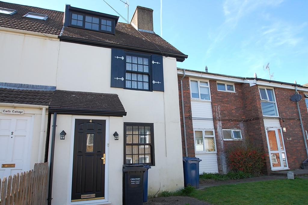 Lansdown Road, Chalfont St Peter, SL9 3 bed terraced house £1,550 pcm