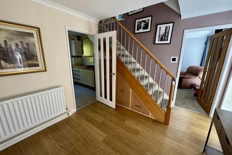 4 bedroom semi-detached house for sale, Herdinghill, Washington NE37