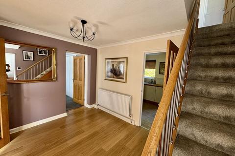 4 bedroom semi-detached house for sale, Herdinghill, Washington NE37
